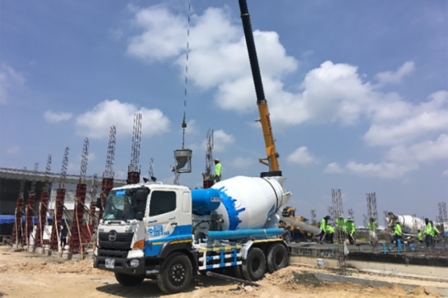 Residential House Size 2,500 sq m.